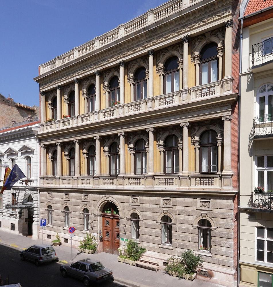 House Octogon Aparthotel Budapeste Exterior foto